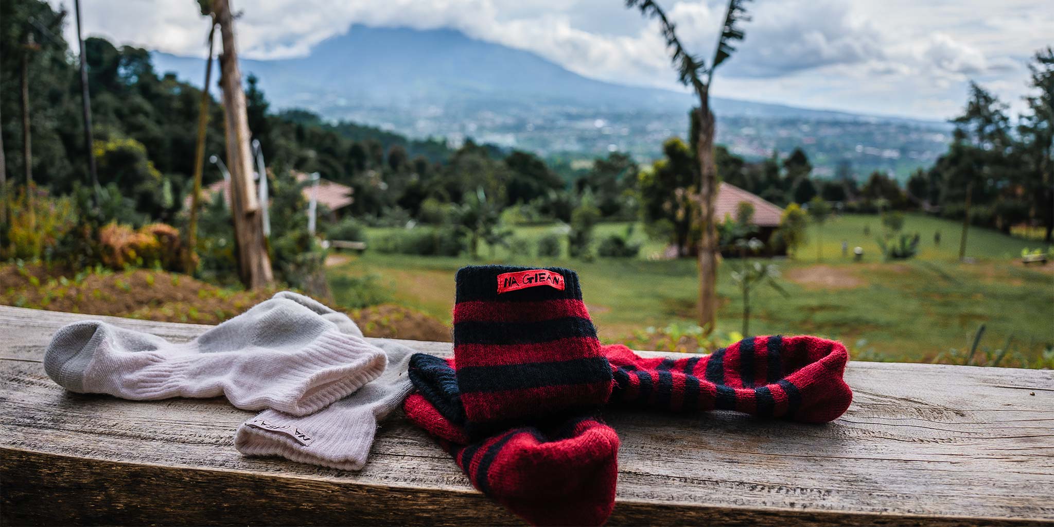 How to Choose Hiking Socks