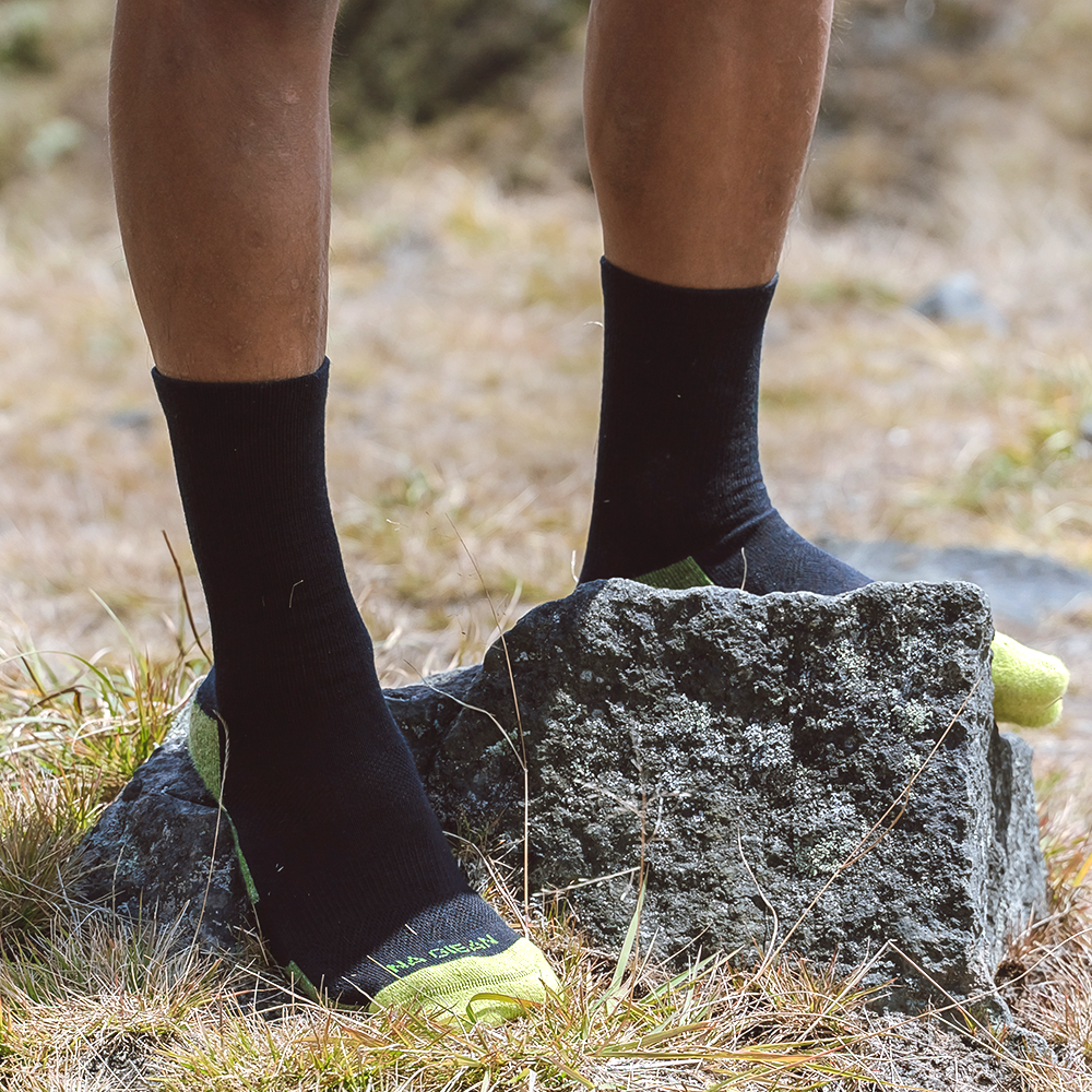 Powerful Durability Medium Weight Crew Hiking Socks