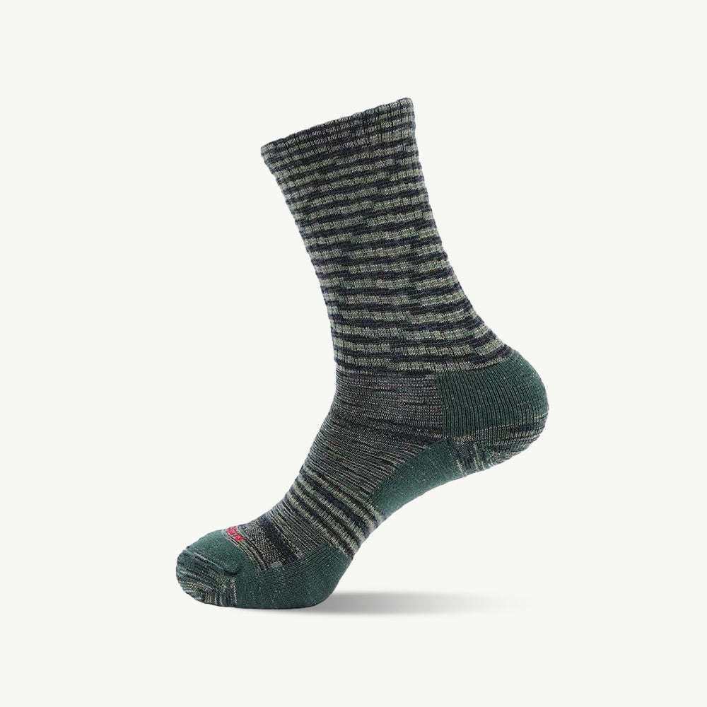 Space-dyeing Medium Weight Crew Hiking Socks